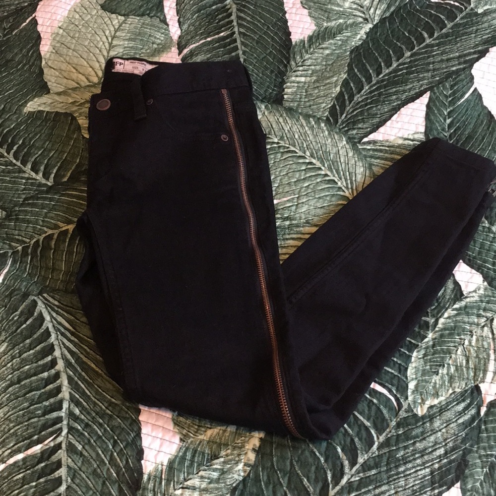 Free People Levon zippered jeans